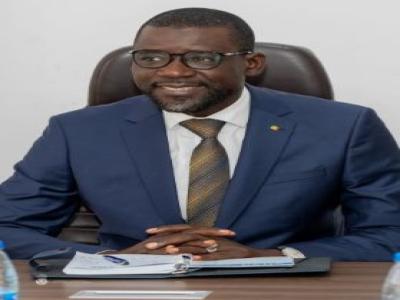 Dr Alioune Badara DIONE