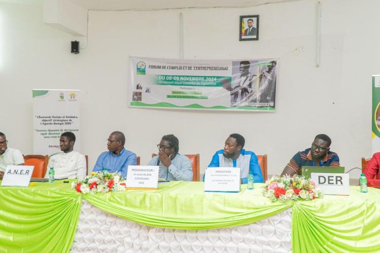 2e Jour du Forum de l'Emploi et de l'Entrepreneuriat de Ziguinchor : Focus sur le Soutien et le Financement de l’Entrepreneuriat !